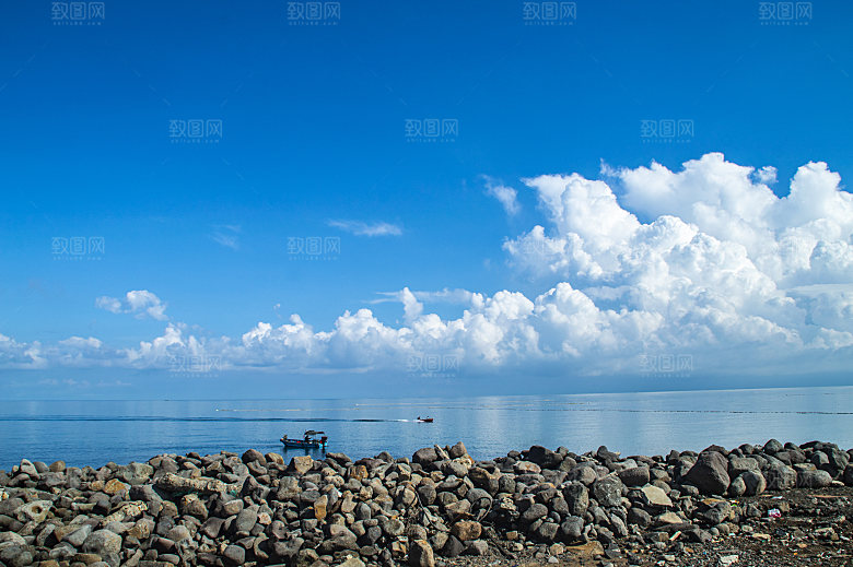 海南岛海边礁石自然风光