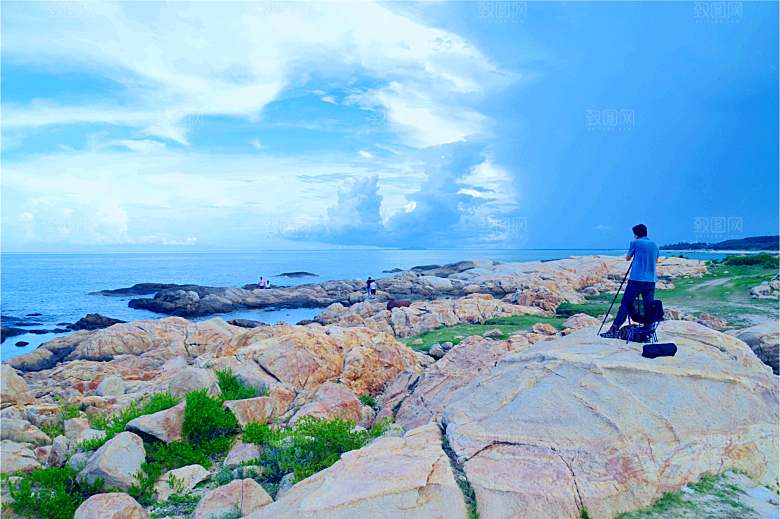 海南岛海边礁石自然风光