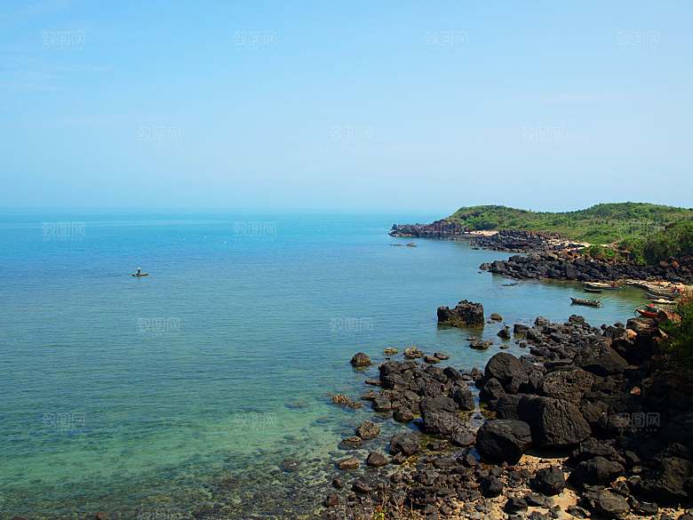 海南岛海边礁石自然风光