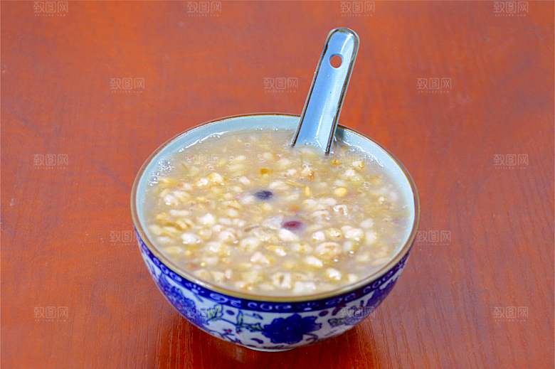 五谷杂粮八宝粥静物特写