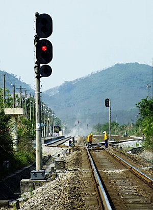海南环岛铁路图片