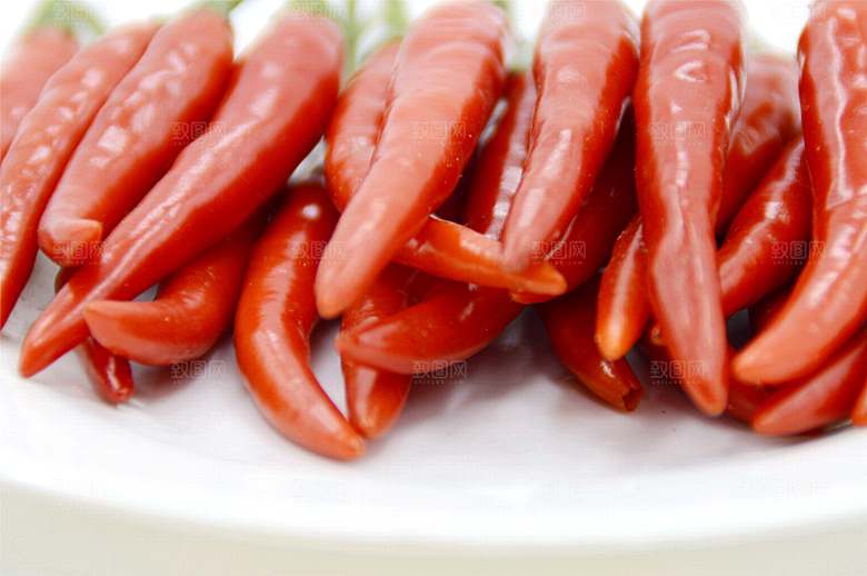 红色小米椒特写图片