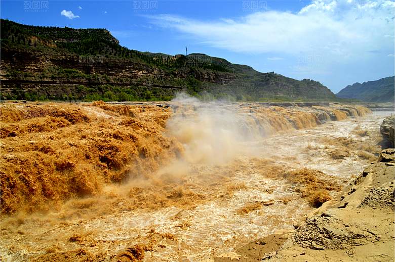 黄河壶口瀑布黄河水