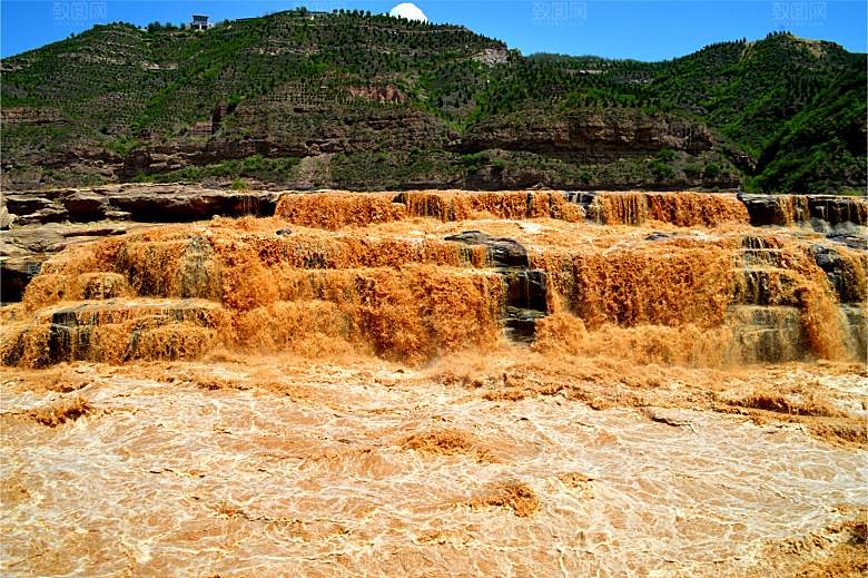 黄河壶口瀑布黄河水