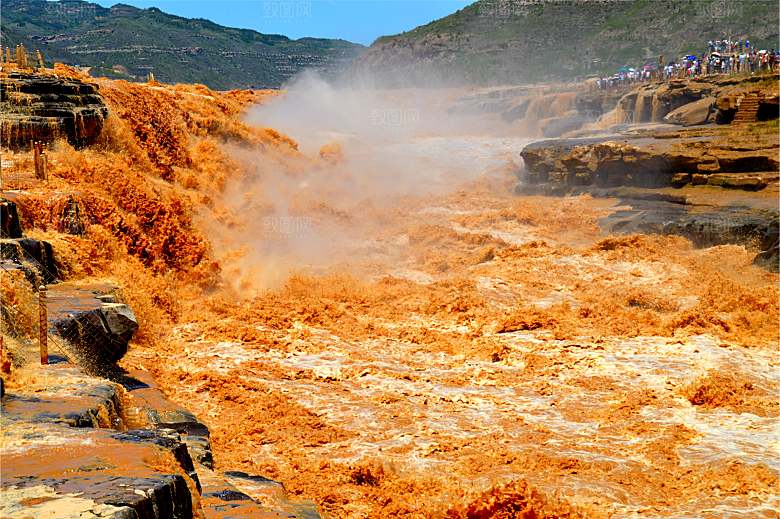 黄河壶口瀑布黄河水