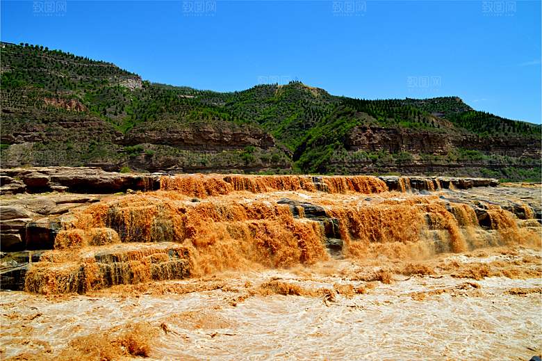 黄河壶口瀑布黄河水