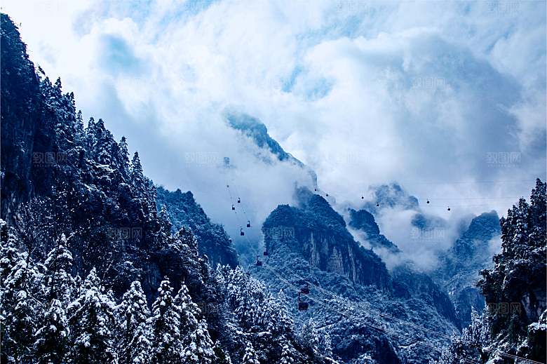 冰雪张家界天门山索道