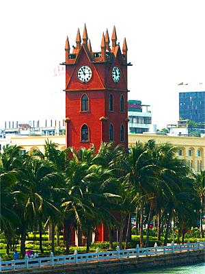 海南海口古建筑钟楼图
