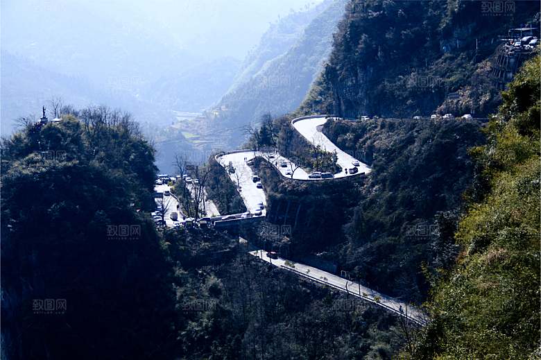 湖南湘西盘山公路