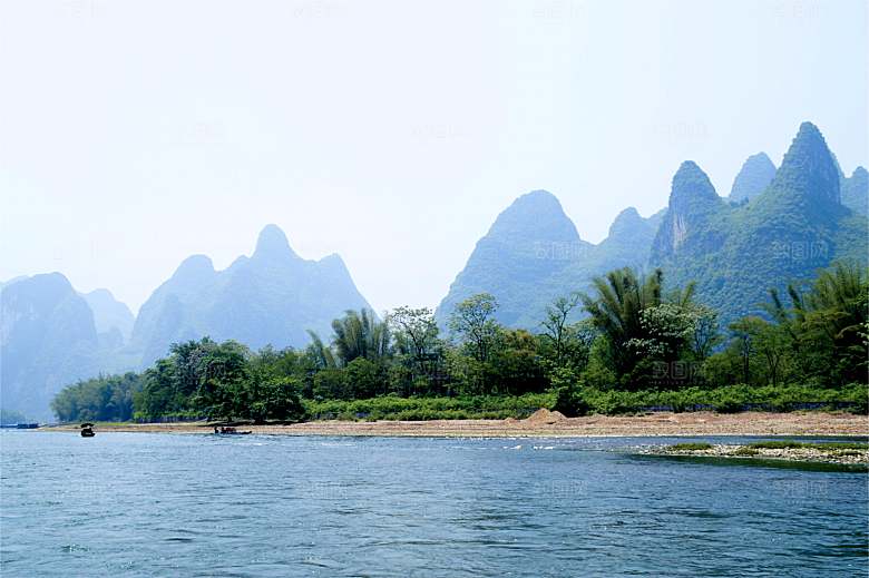 广西桂林山水好风光