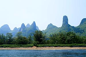 广西桂林山水好风光