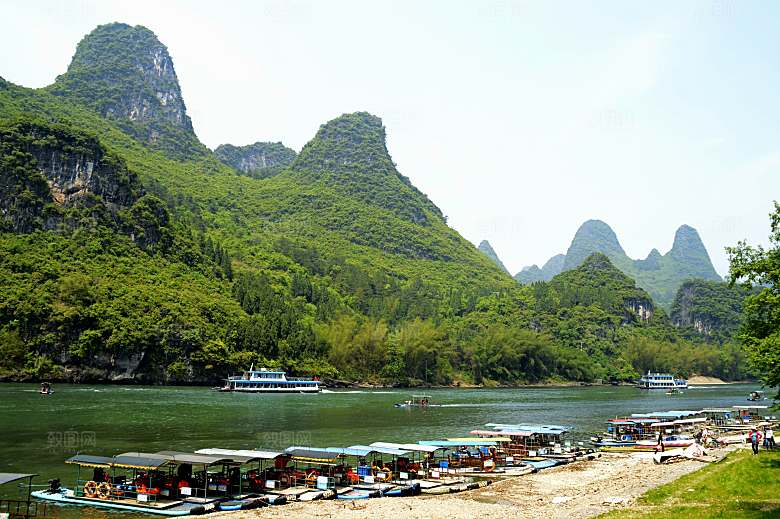广西桂林山水好风光