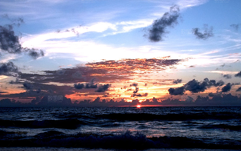 大海天空海面海景夕阳朝霞黄昏落日晚霞 (