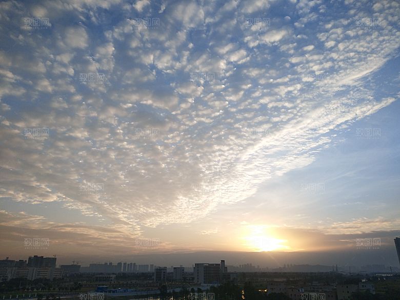 城市蓝色天空云朵素材