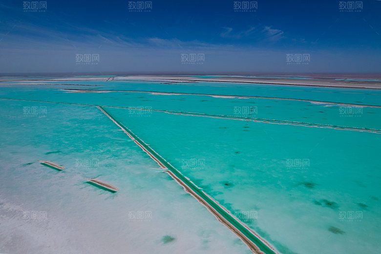 蓝色绿色海洋公路