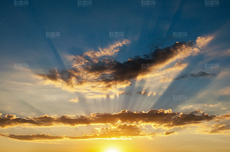 夕阳天空夜空火烧云摄影