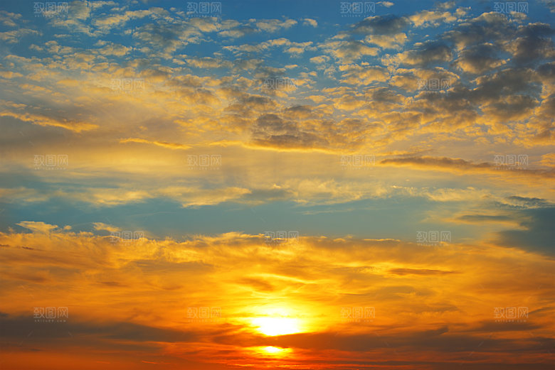 夕阳天空夜空火烧云摄影