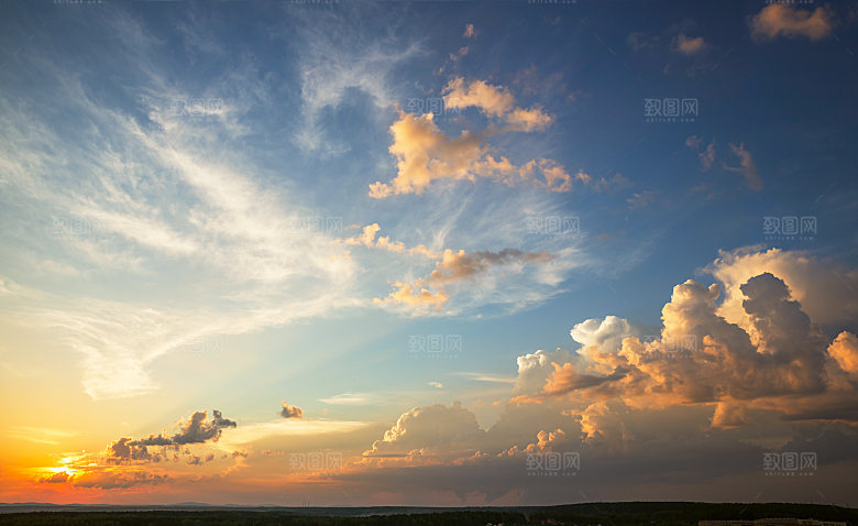 夕阳天空夜空火烧云摄影