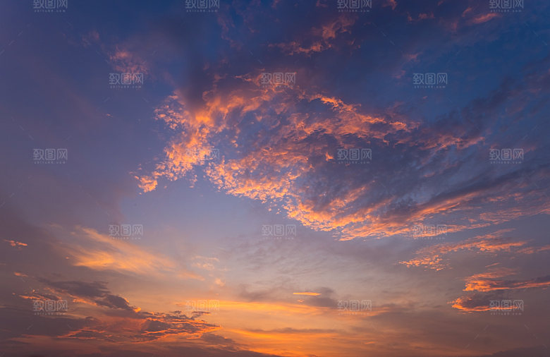 夕阳天空夜空火烧云摄影