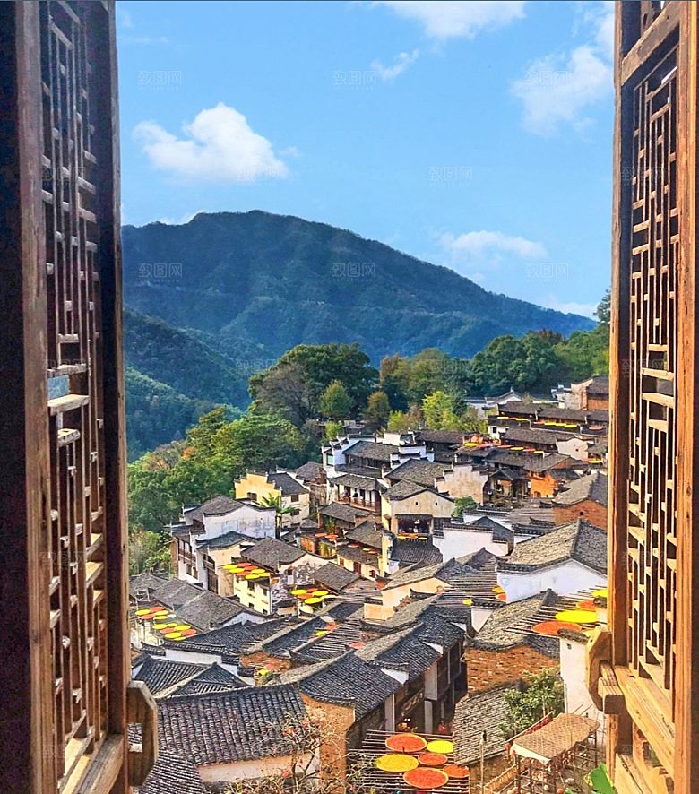 乡愁森林林间古村落乡村摄影图