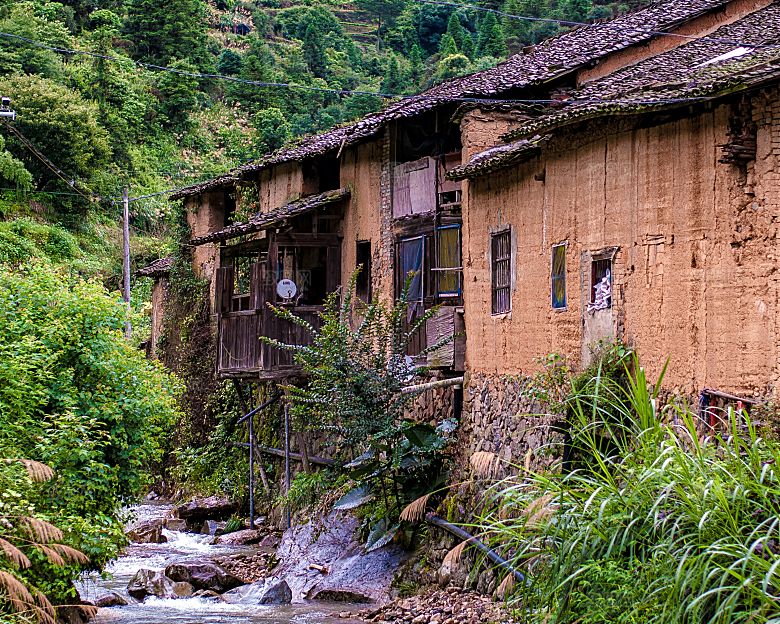 家乡乡愁茅草堂山里人家