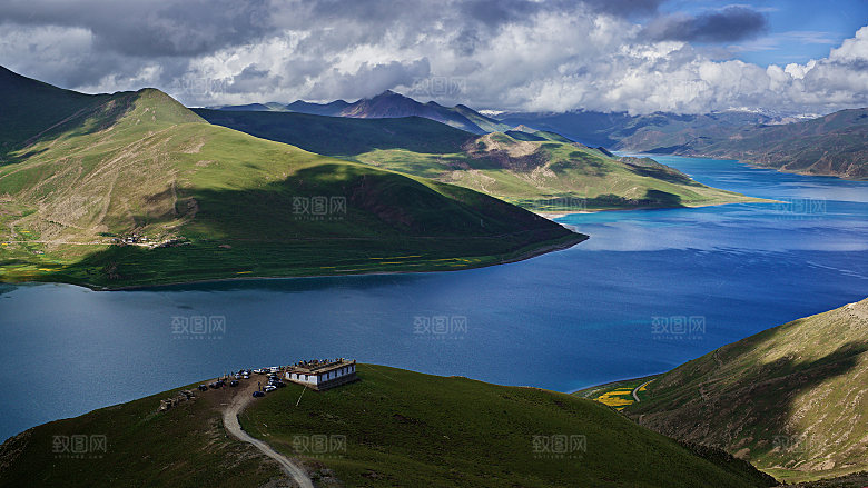 高原茶卡盐湖柴达木盆地海山峰