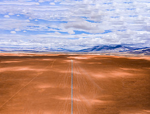 自然风景沙漠高原摄影图