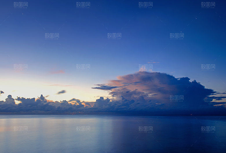 珊瑚岛地中海蓝色海边海岸海岛沙滩湖泊