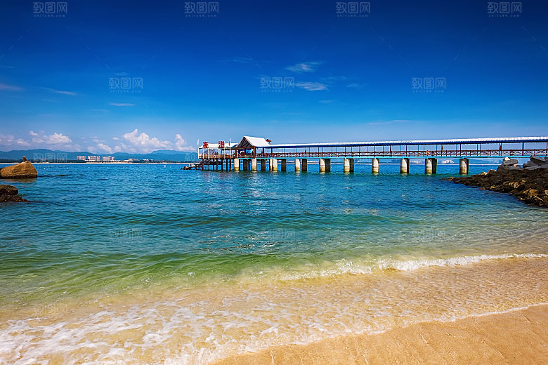 云南洱海沙滩蓝色海岸摄影