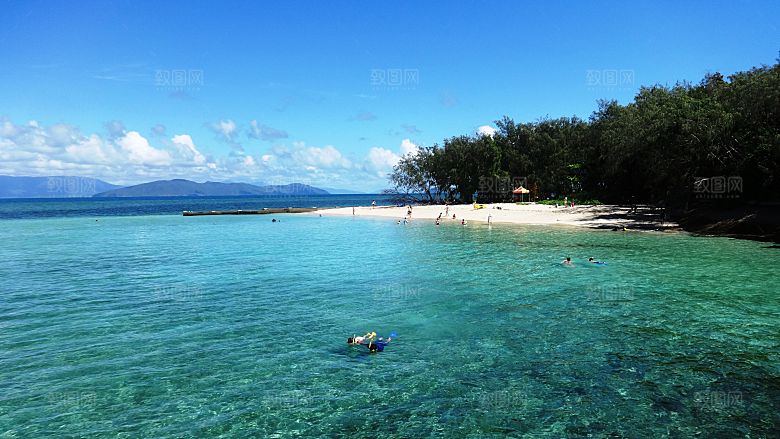 云南洱海沙滩蓝色海岸摄影