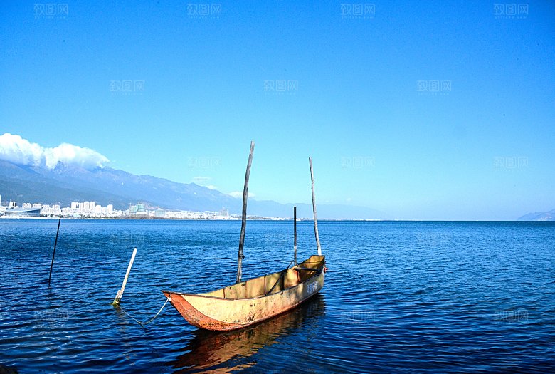 蓝色海岸海岛沙滩图片
