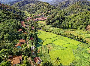 山地山峰城市村庄渔村山村摄影