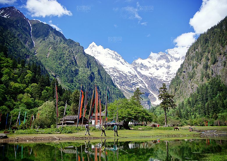 山峰山脉山地群山高峰摄影