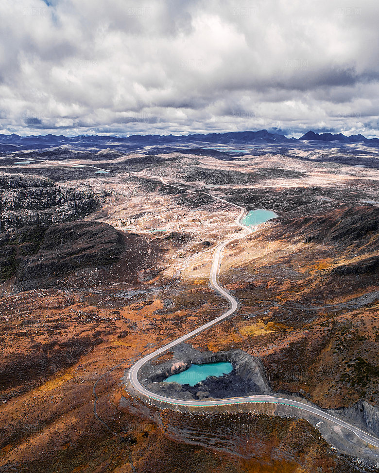 自然风景大山山峰山顶山地摄影