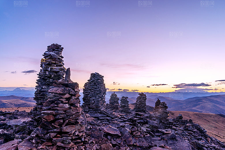 自然风景大山山峰山顶山地摄影