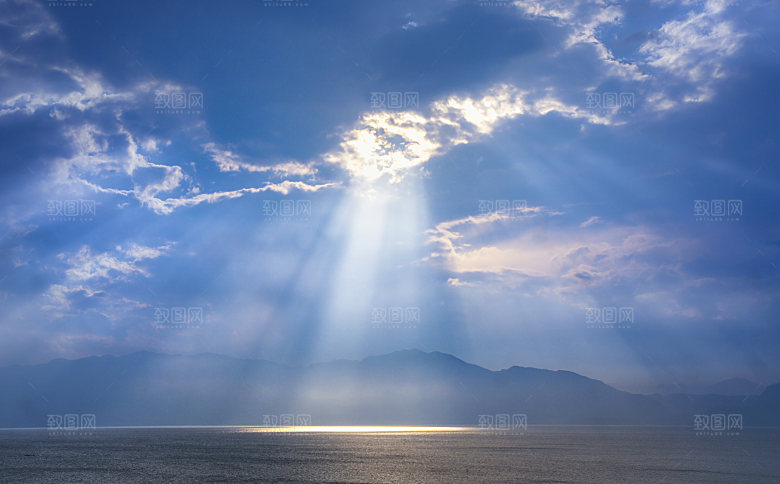 抚仙湖日落晚霞晨光摄影