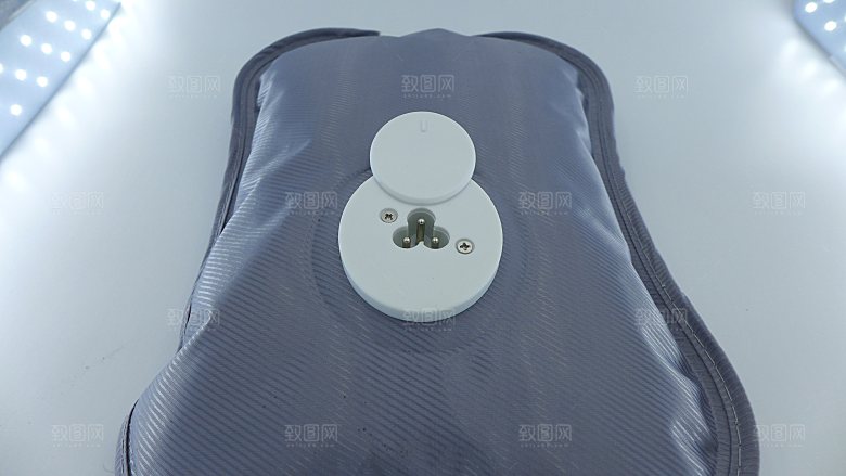 冬季带绒电暖宝图片