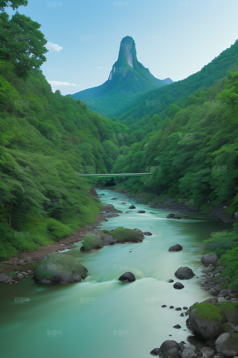 山水之间山峦与河流交相辉映的美景
