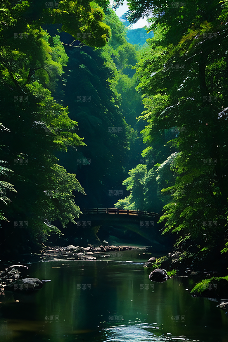 绿意盎然树木繁茂绿意盎然的山水风景