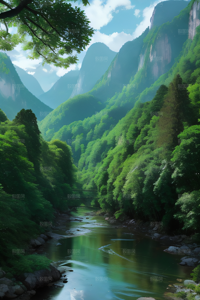 自然的细节流动的水翠绿的树叶和雄伟的山峦