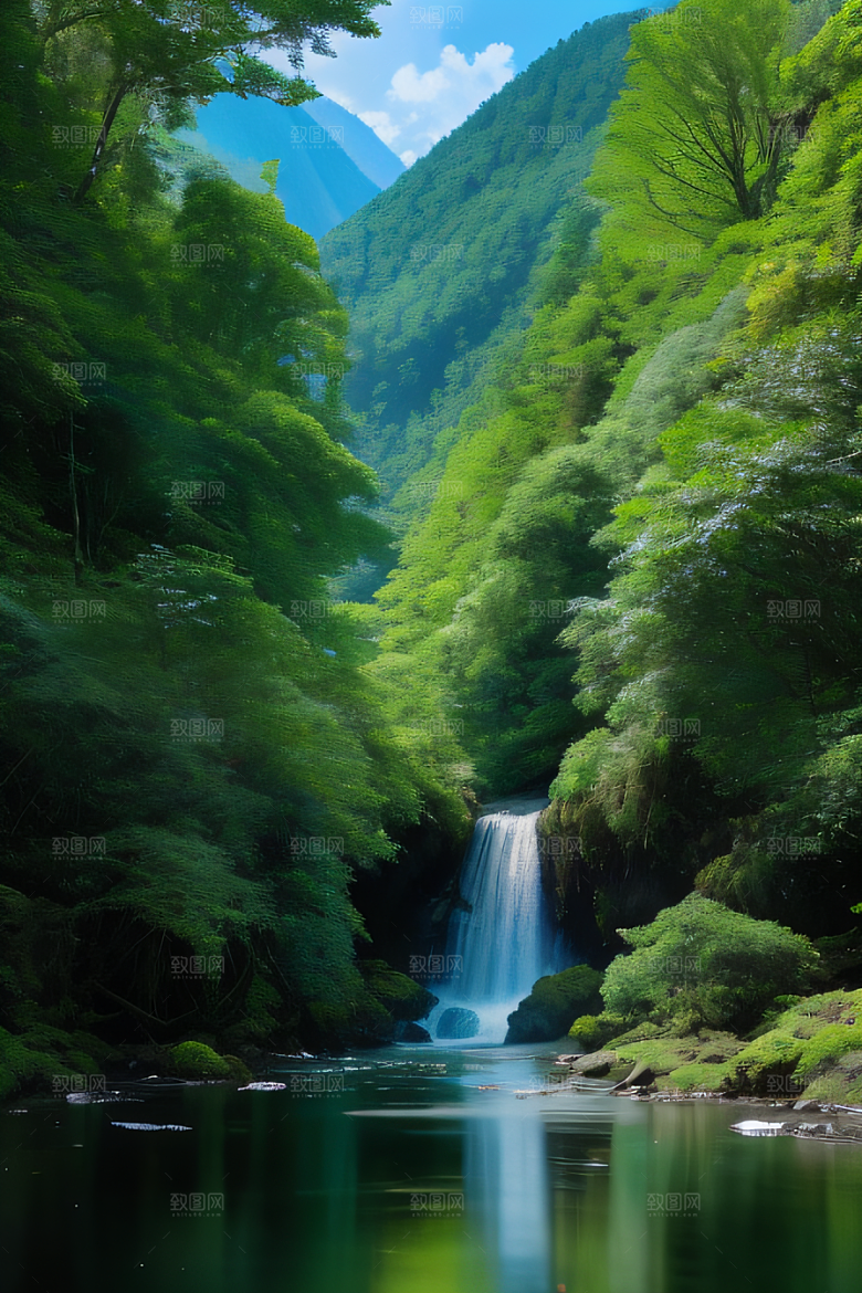 山水交融河水与山峦在一起创造出和谐的景象