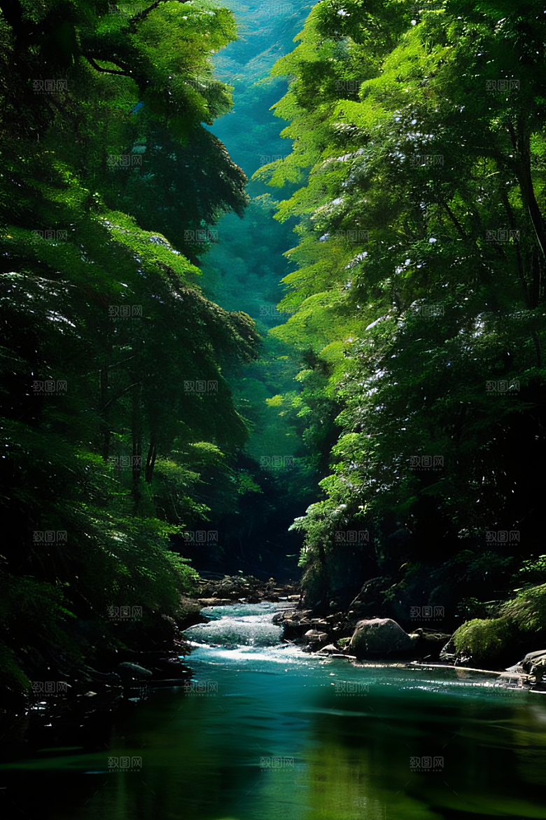山水交融河水与山峦在一起创造出和谐的景象