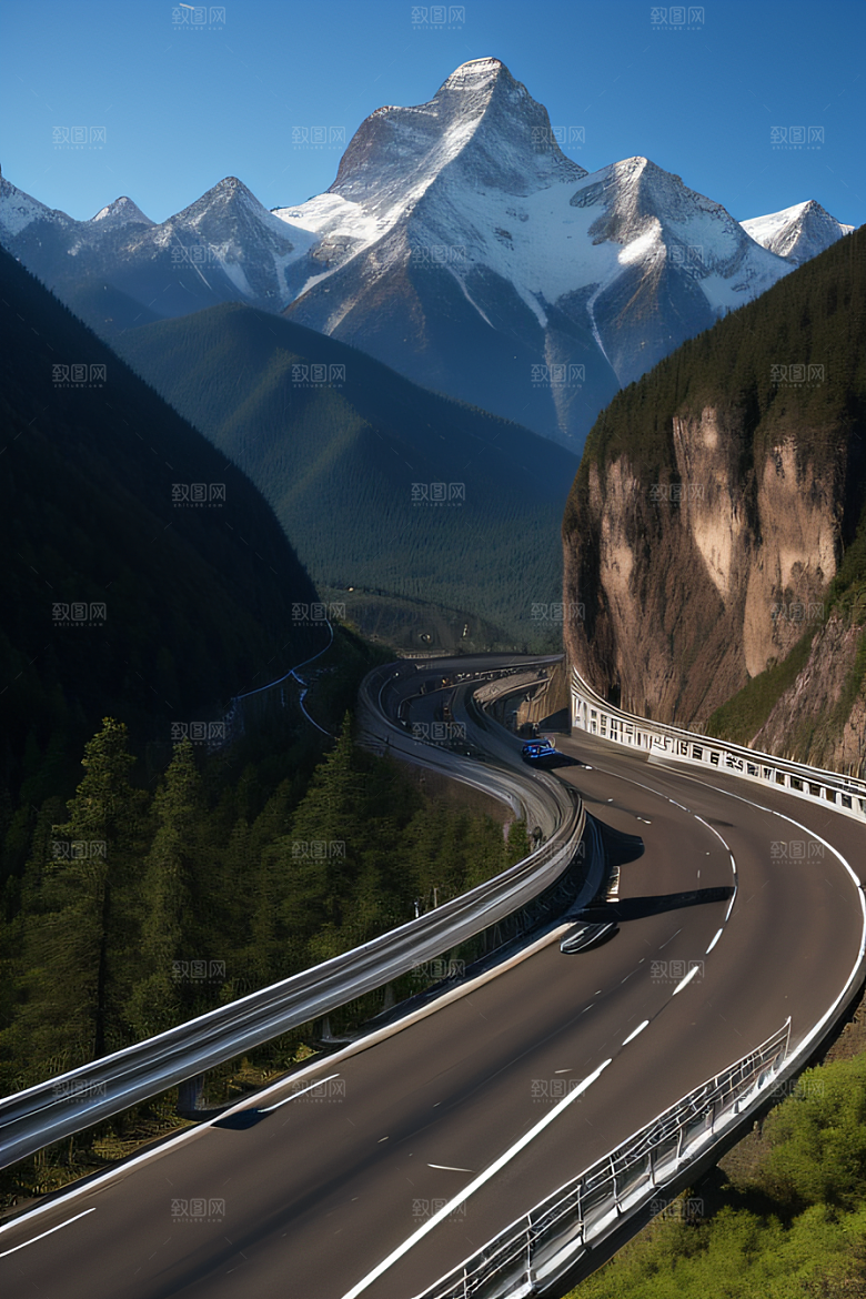 高速公路壮游山脉之美