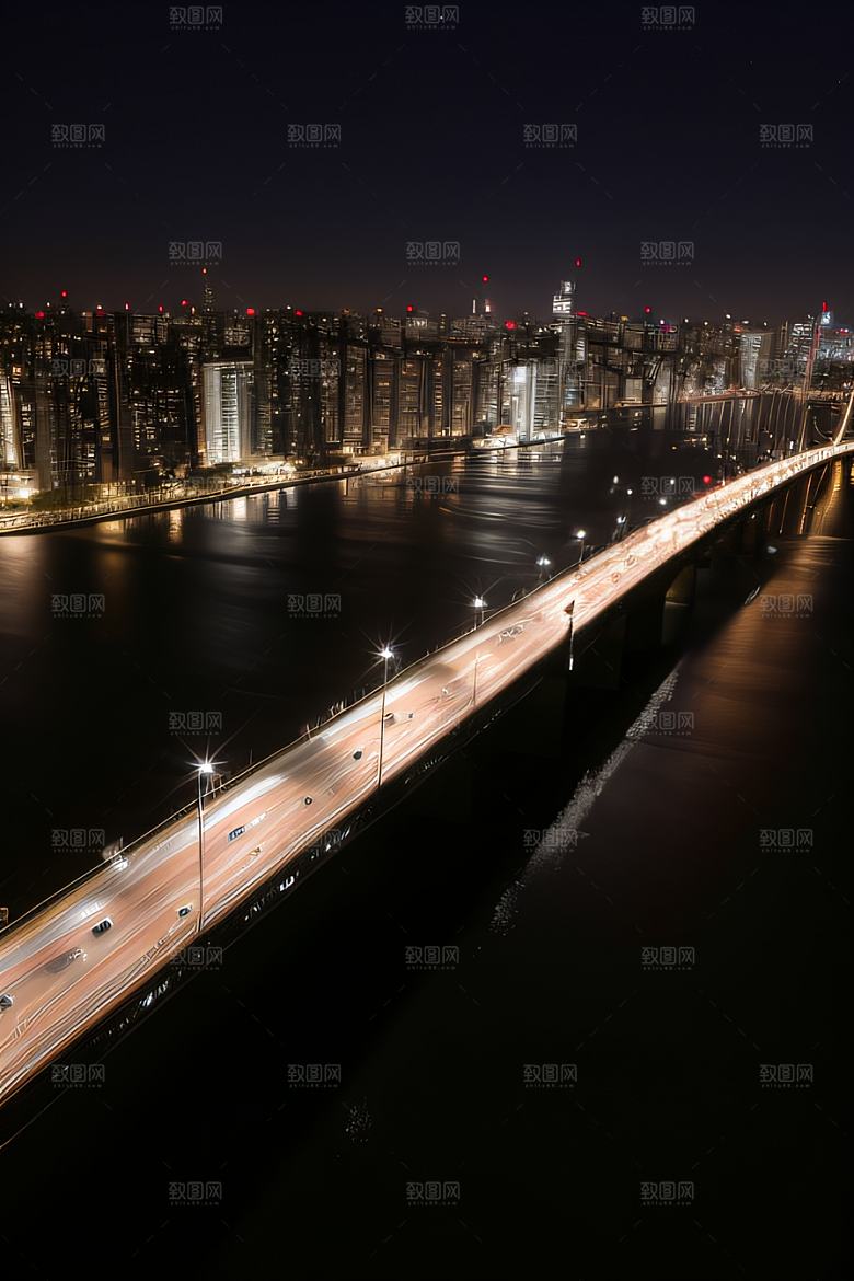 现代桥梁连接城市两岸