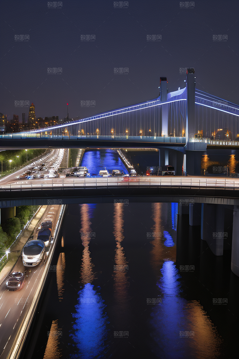 高架桥横跨大河畅通城市交通