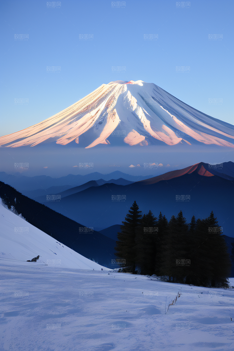 雪山两座神奇山峰的壮丽之旅