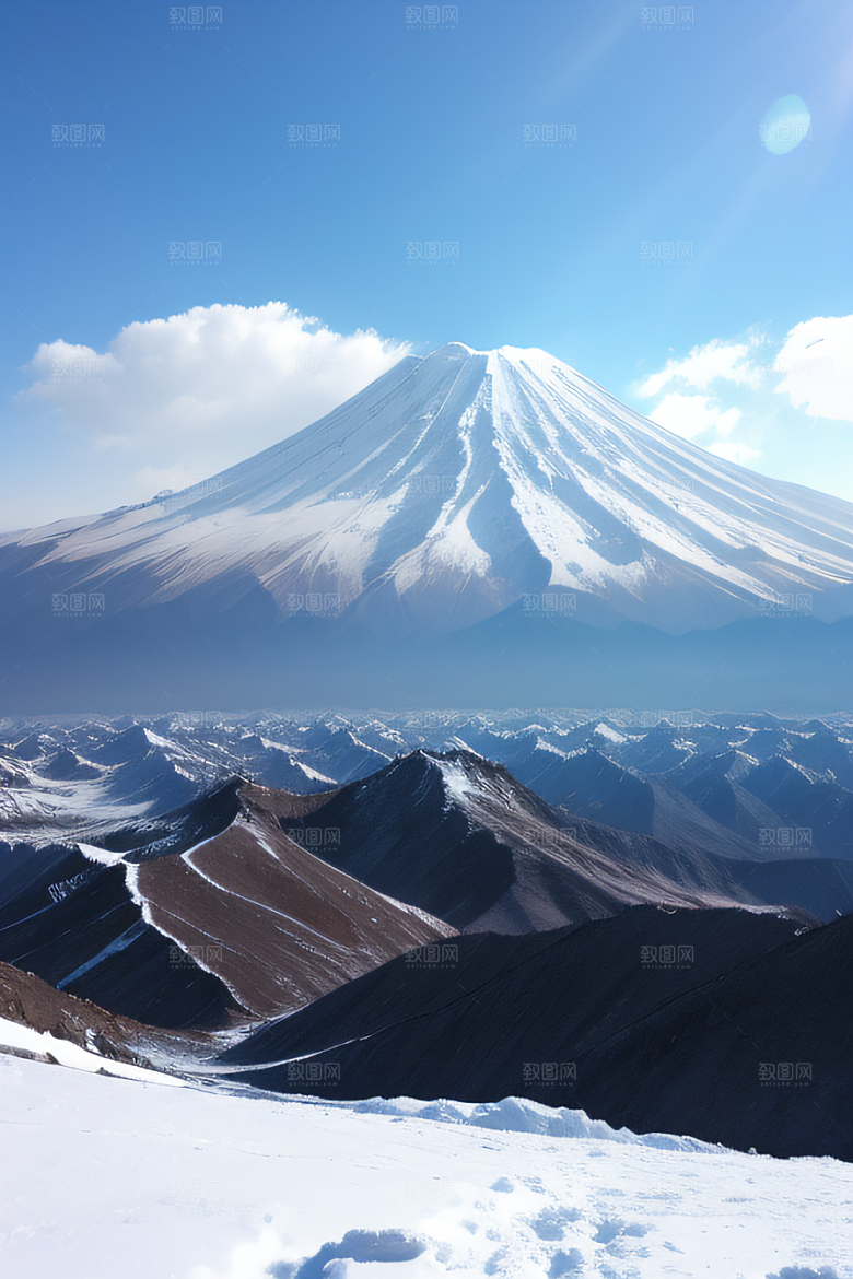 富士山与玉龙雪山两座迷人的山峰之旅