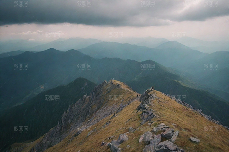陡峭奇峰岩石石壁山顶