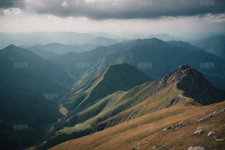 陡峭奇峰岩石石壁山顶