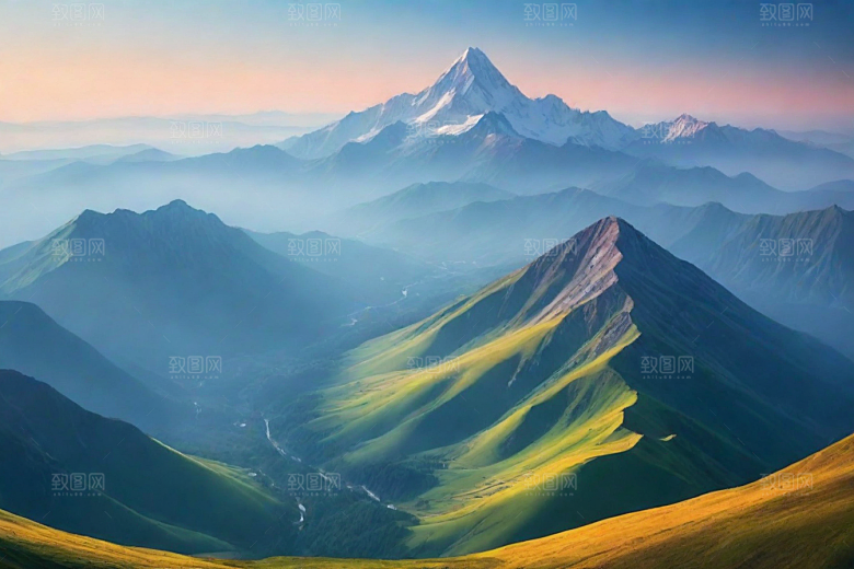晨曦霞光山顶的美丽朝霞